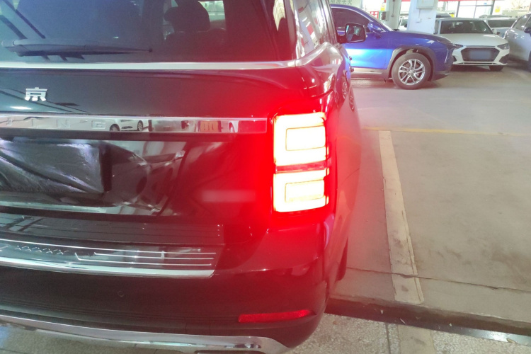 北京越野 北京BJ90 2023款 3.0T 山河经典版 至尊版车身外观6006