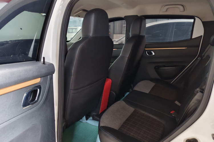 东风纳米EX1 2021款 质享版中控内饰7004