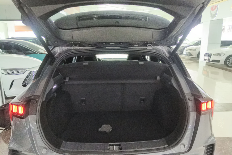 领克06 2020款 1.5T 劲Pro局部细节23