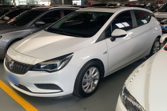 别克 威朗 2016款 两厢 15S 自动进取型