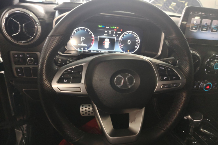 北京BJ40 2019款 PLUS 2.3T 自动四驱尊享版 国VI中控内饰13