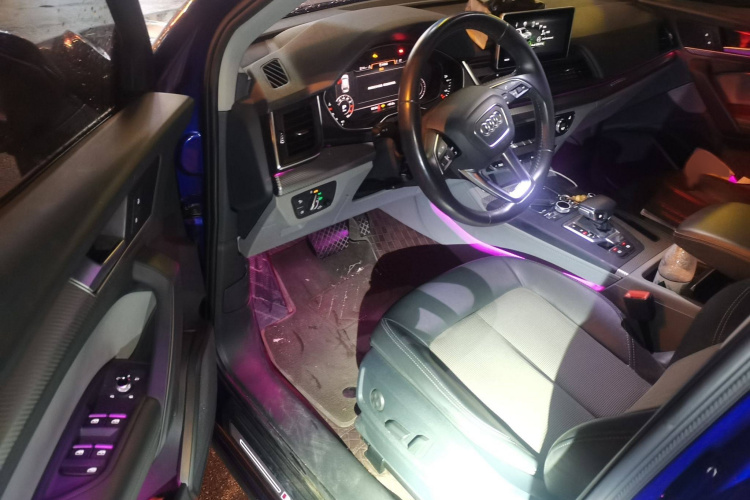 奥迪Q5L 2018款 45 TFSI 尊享时尚型 国V中控内饰7003