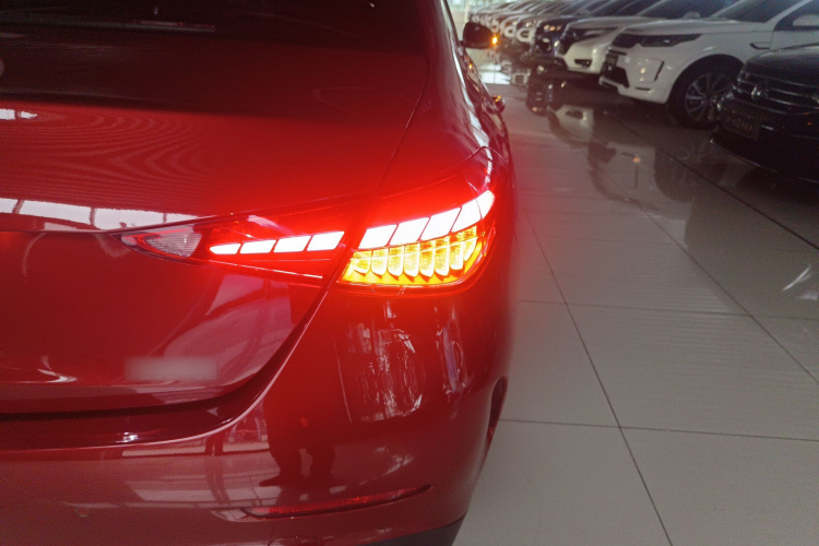 奔驰C级 2022款 C 200 L 运动版车身外观6006