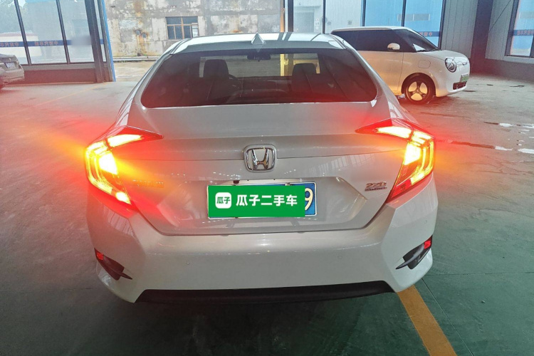 本田 思域 2019款 220TURBO CVT劲动版 国VI车身外观6004