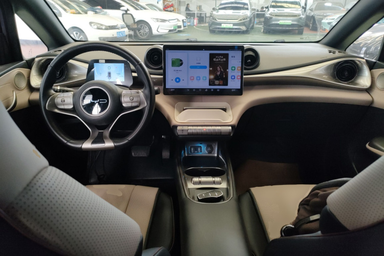 比亚迪 海豚 2023款 420km 时尚版中控内饰12