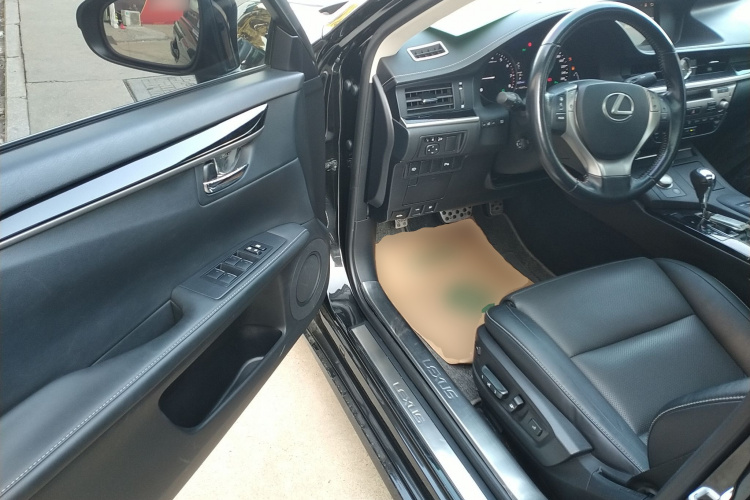 雷克萨斯ES 2014款 250 舒适版中控内饰7003