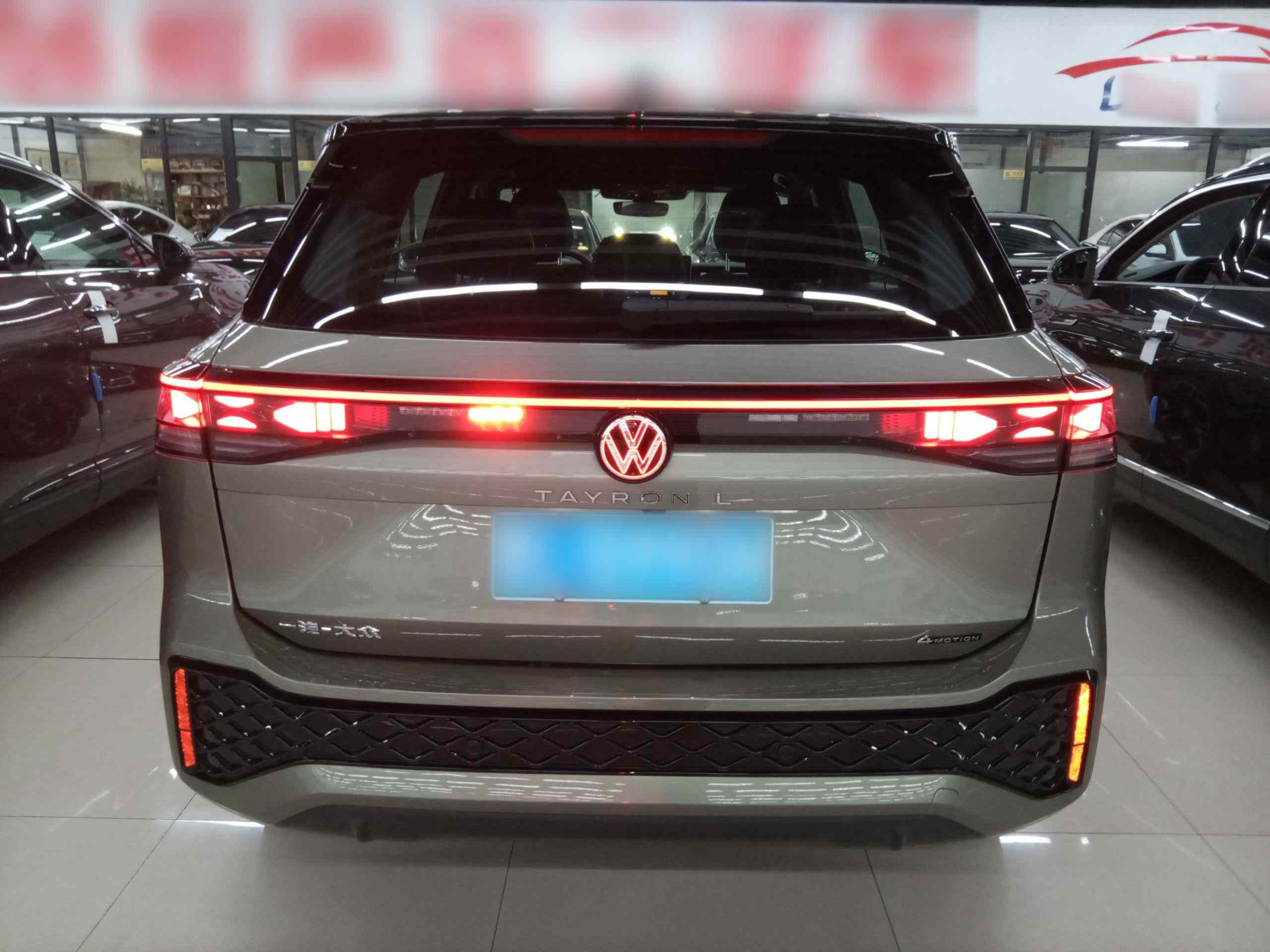 大众 2025款 探岳L 380TSI 四驱豪华Easy包(3)