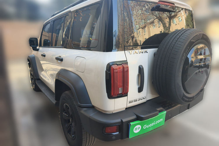 坦克300 2021款 越野版 2.0T 征服者车身外观5