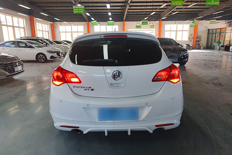 别克 英朗 2014款 XT 1.6T 自动时尚运动版车身外观6004