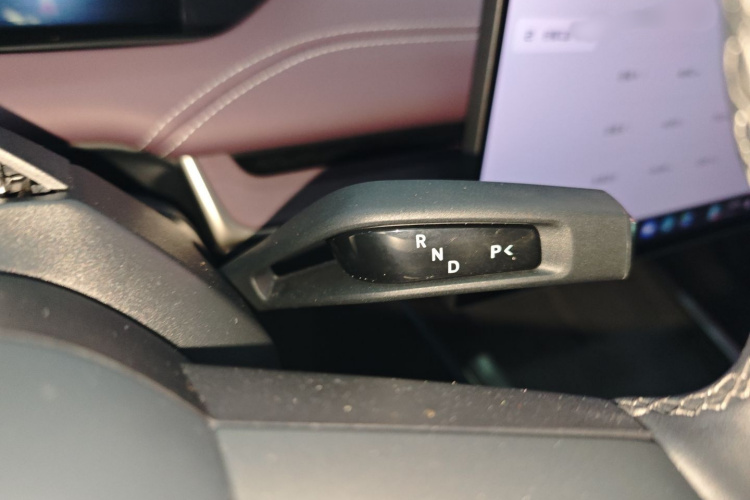 小米汽车 小米SU7 2024款 后驱长续航智驾版局部细节18