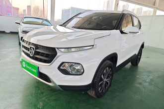 宝骏510 2019款 1.5L 手动劲享型77kW 国VI