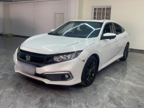 本田 思域 2021款 HATCHBACK 220TURBO CVT劲擎控