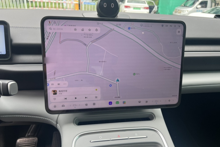 蔚来ES6 2025款 75kWh中控内饰7002