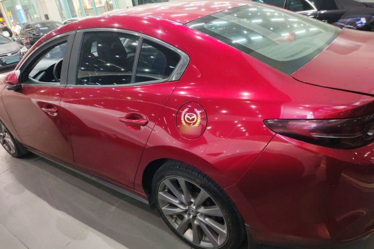 马自达3 昂克赛拉 2020款 2.0L 自动质雅版车身外观4