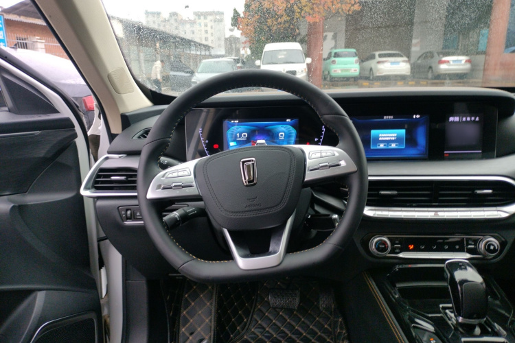 奔腾T77 2021款 PRO 280 TID 定制版中控内饰13