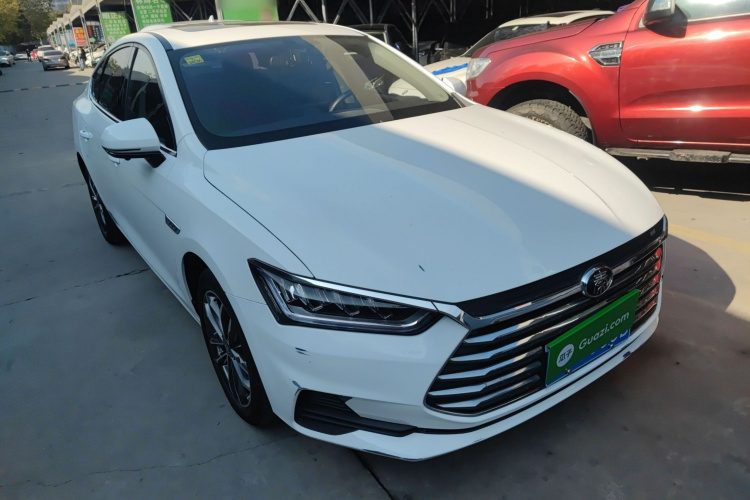 比亚迪 秦Pro 2020款 超越版 1.5TI 自动旗舰型车身外观6002