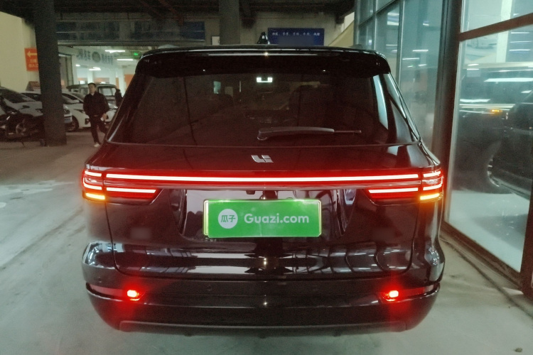 理想汽车 理想ONE 2021款 增程6座版车身外观6