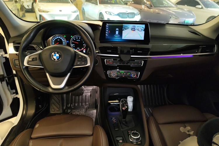 宝马X1 2021款 sDrive20Li 时尚型中控内饰7002