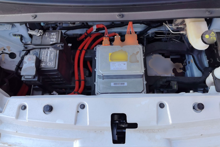 长安启源 长安Lumin 2025款 205km 香沁款局部细节24