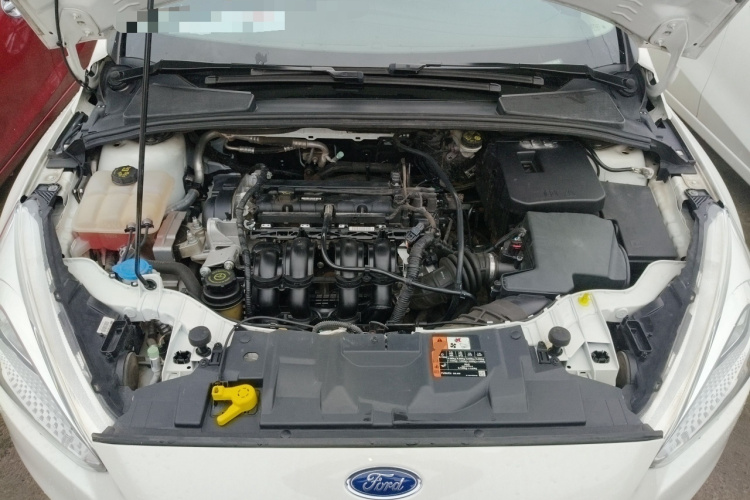 福特 福克斯 2018款 两厢经典 1.6L 自动风尚型智行版局部细节24