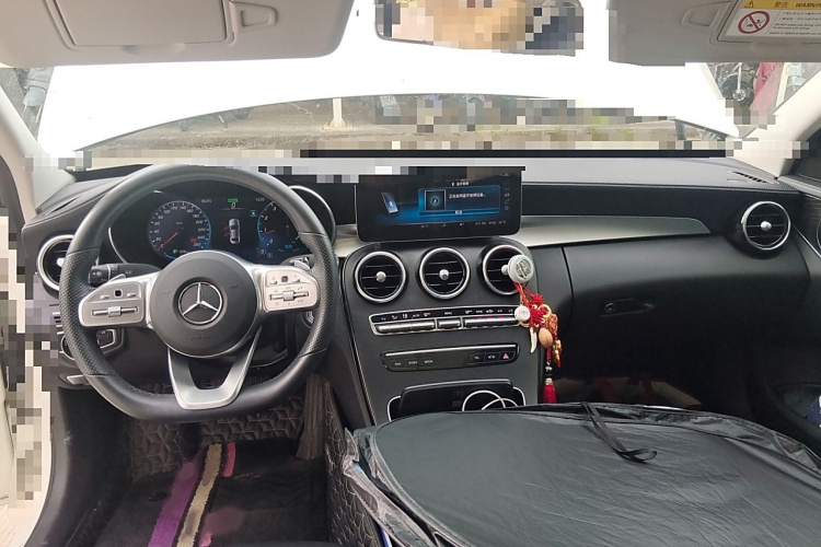 奔驰C级 2020款 C 260 L 运动版中控内饰7002