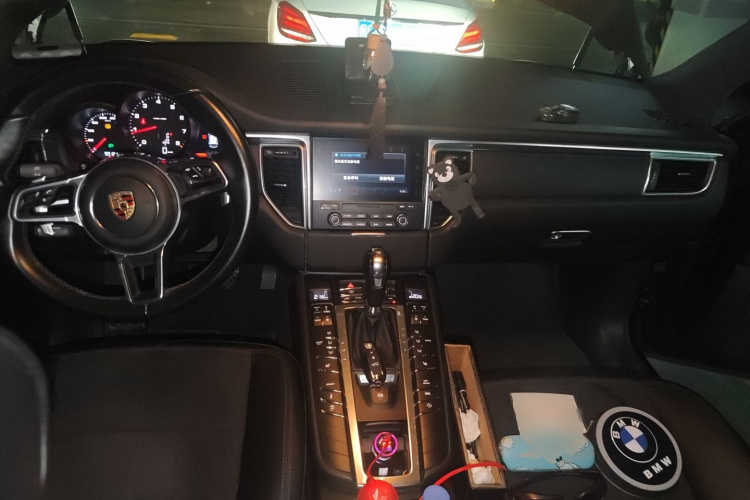 保时捷 2016款 Macan 2.0T中控内饰12