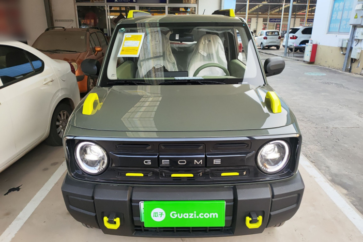 吉利银河 2025款 210km 熊猫骑士车身外观2