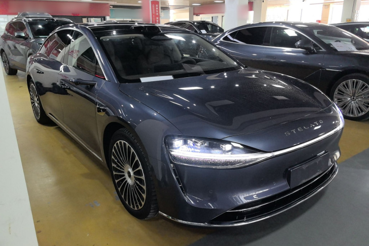 鸿蒙智行 享界S9 2025款 增程 Ultra车身外观3