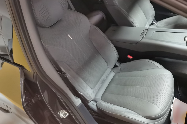 领克07 2024款 EM-P 126长续航 Halo局部细节41