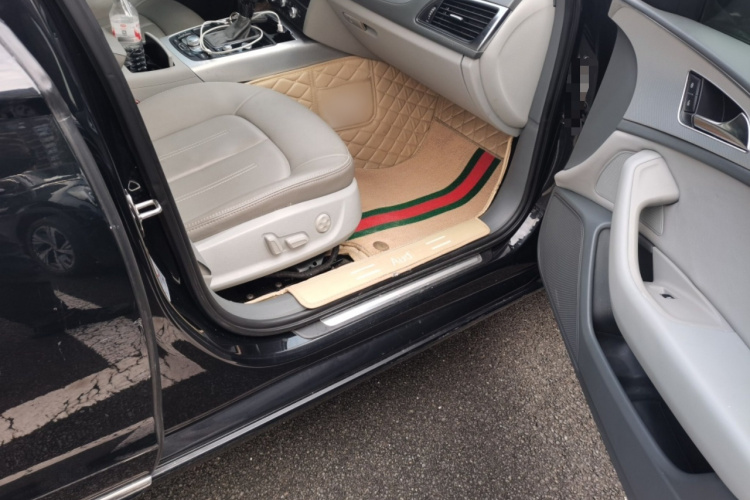 奥迪A6L 2014款 TFSI 标准型局部细节9005