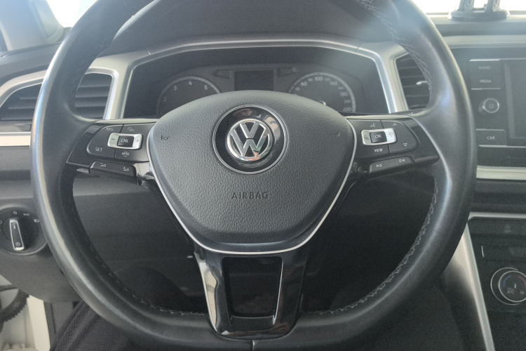 大众 T-ROC探歌 2020款 280TSI DSG两驱精英型中控内饰13