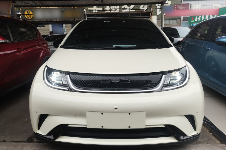 比亚迪 海豚 2023款 420km 时尚版车身外观2