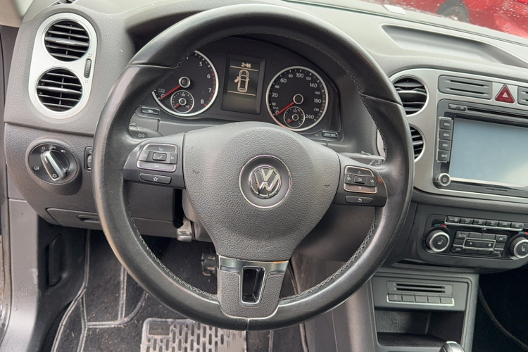 大众 途观 2012款 2.0TSI 自动四驱菁英版局部细节13