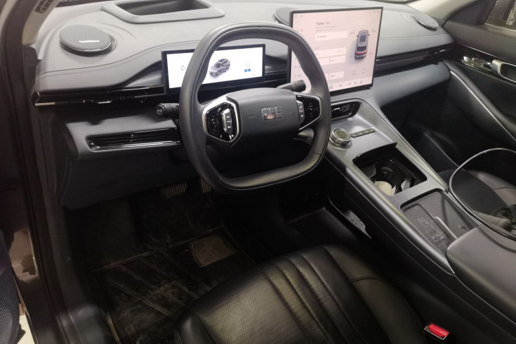 吉利银河 银河E5 2024款 530km 星舰版中控内饰7002