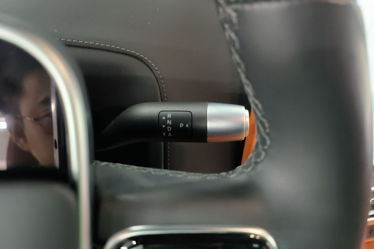 理想汽车 理想L9 2024款 Ultra局部细节18