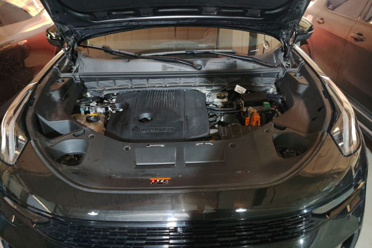 领克01 EM-P 2023款 1.5TD EM-P PM机舱底盘24