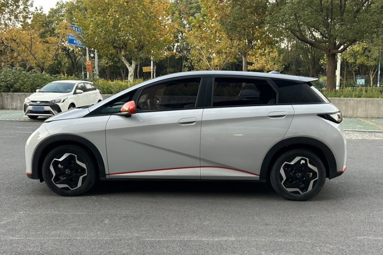 比亚迪 海豚 2021款 405km 时尚版车身外观6003