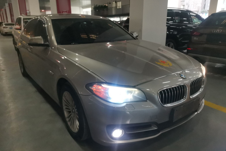 宝马5系 2014款 525Li 领先型车身外观3
