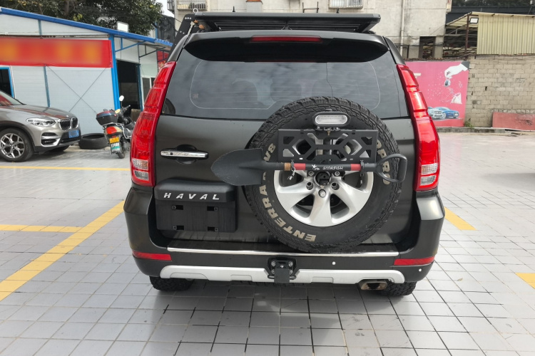 哈弗H9 2022款 2.0T 汽油四驱精英型 5座车身外观6