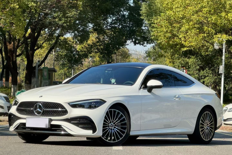 奔驰CLE 2024款 CLE 260 轿跑车车身外观1