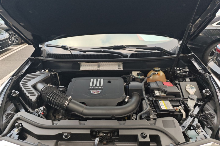 凯迪拉克XT5 2020款 28T 豪华型机舱底盘24