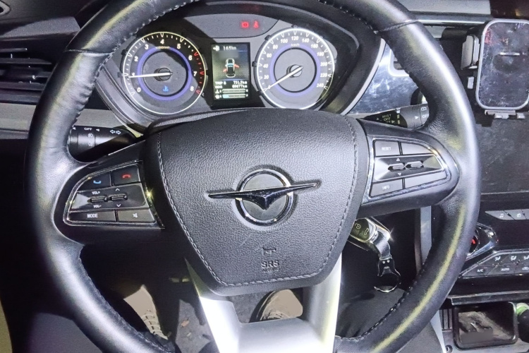 海马S5青春版 2017款 1.6L 手动尊贵型中控内饰13