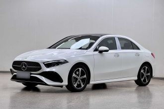 奔驰A级 2025款 A 200 L 时尚型