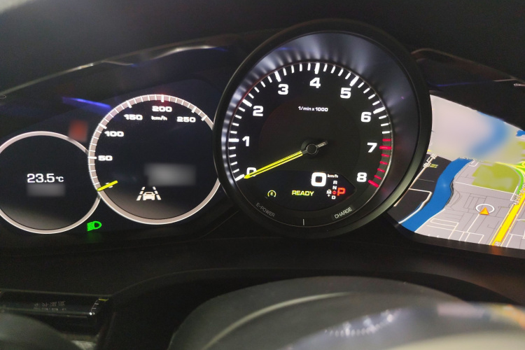 保时捷 Cayenne新能源 2019款 Cayenne E-Hybrid 2.0T局部细节14