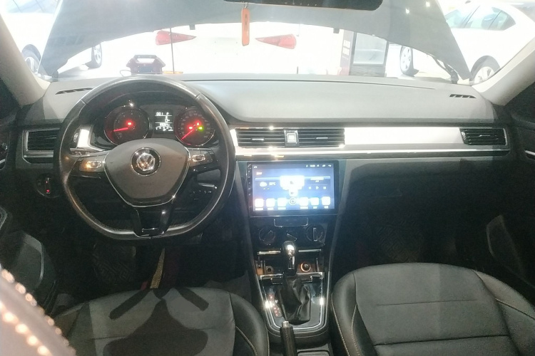 大众 宝来 2018款 1.5L 自动舒适型中控内饰12