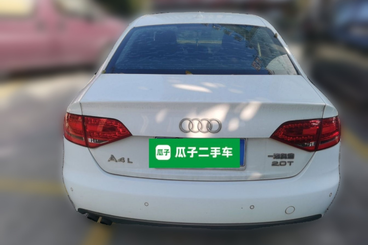 奥迪A4L 2011款 2.0 TFSI 技术型车身外观6004