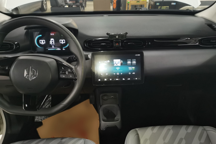 零跑汽车 零跑T03 2024款 310舒享版局部细节16