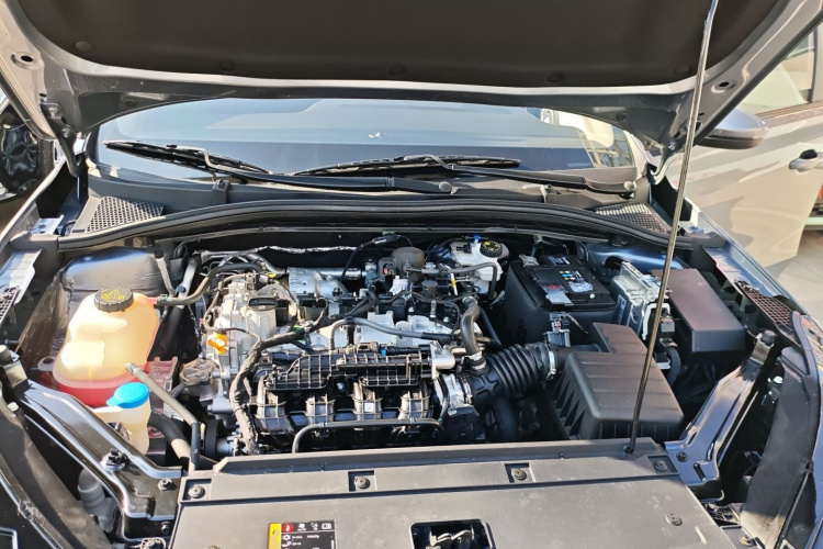 荣威i5 2023款 1.5L 手动舒享版局部细节24