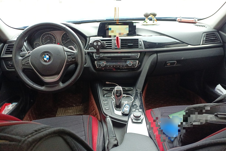 宝马3系 2017款 320Li M运动型中控内饰12