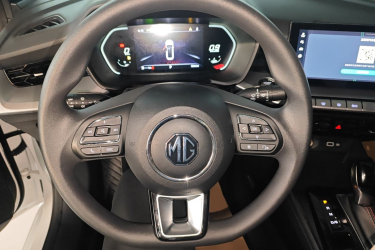 名爵 MG5 2023款 180DVVT CVT豪华版中控内饰13